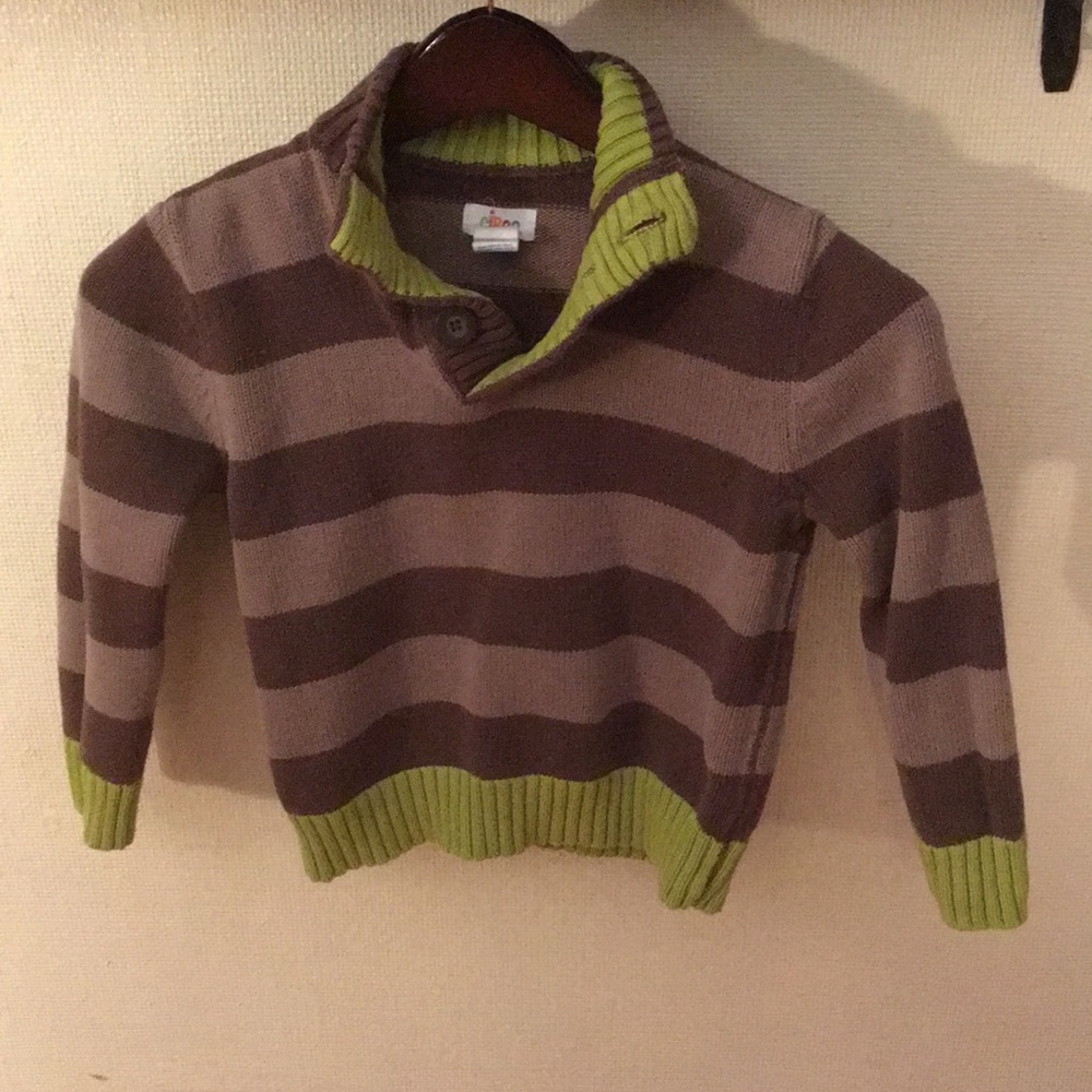 Boys sz 6/7 cotton sweater